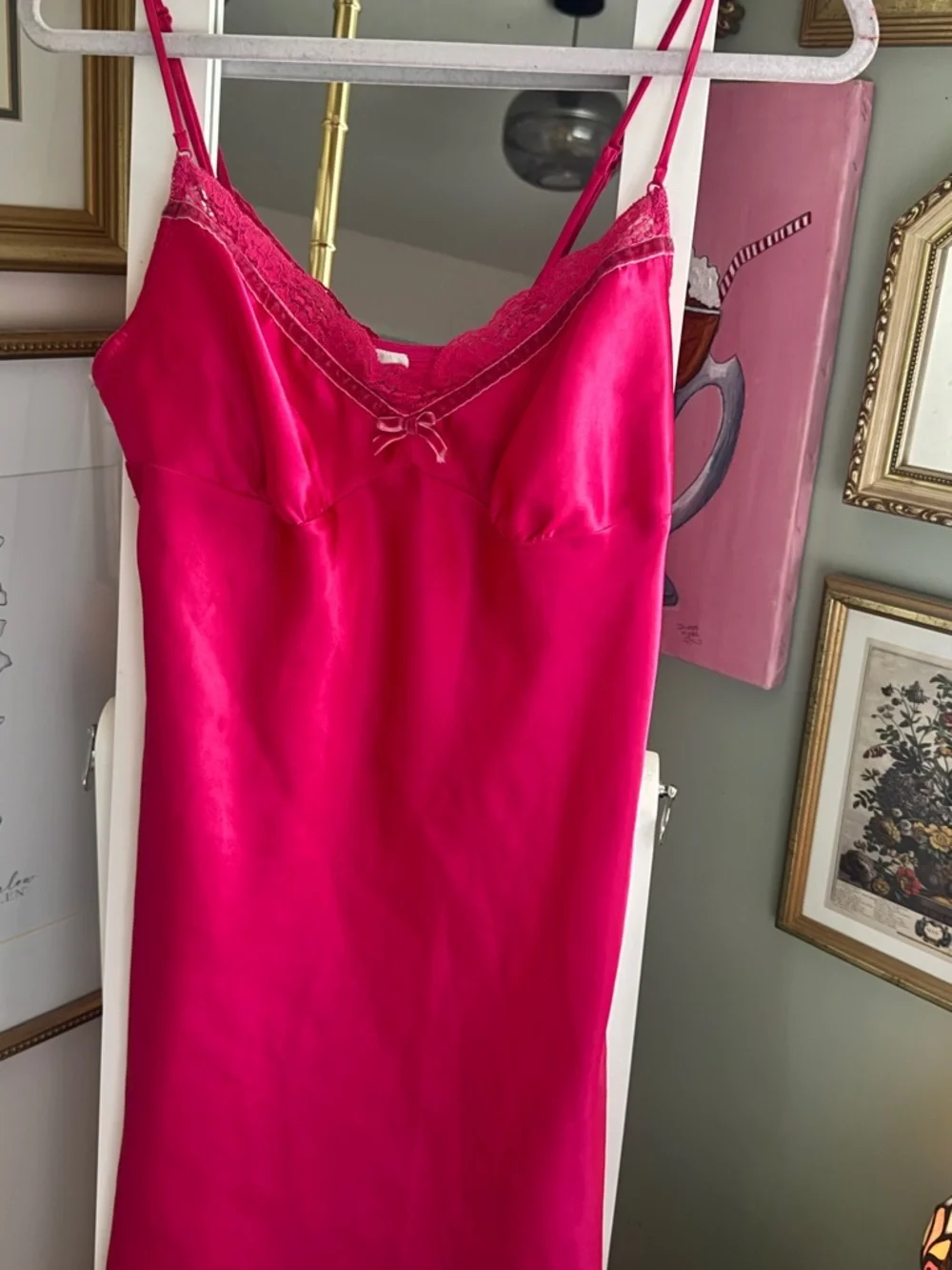 La SENZA Hot Pink Satin Slip with Lace Trim - Picture 2 of 5